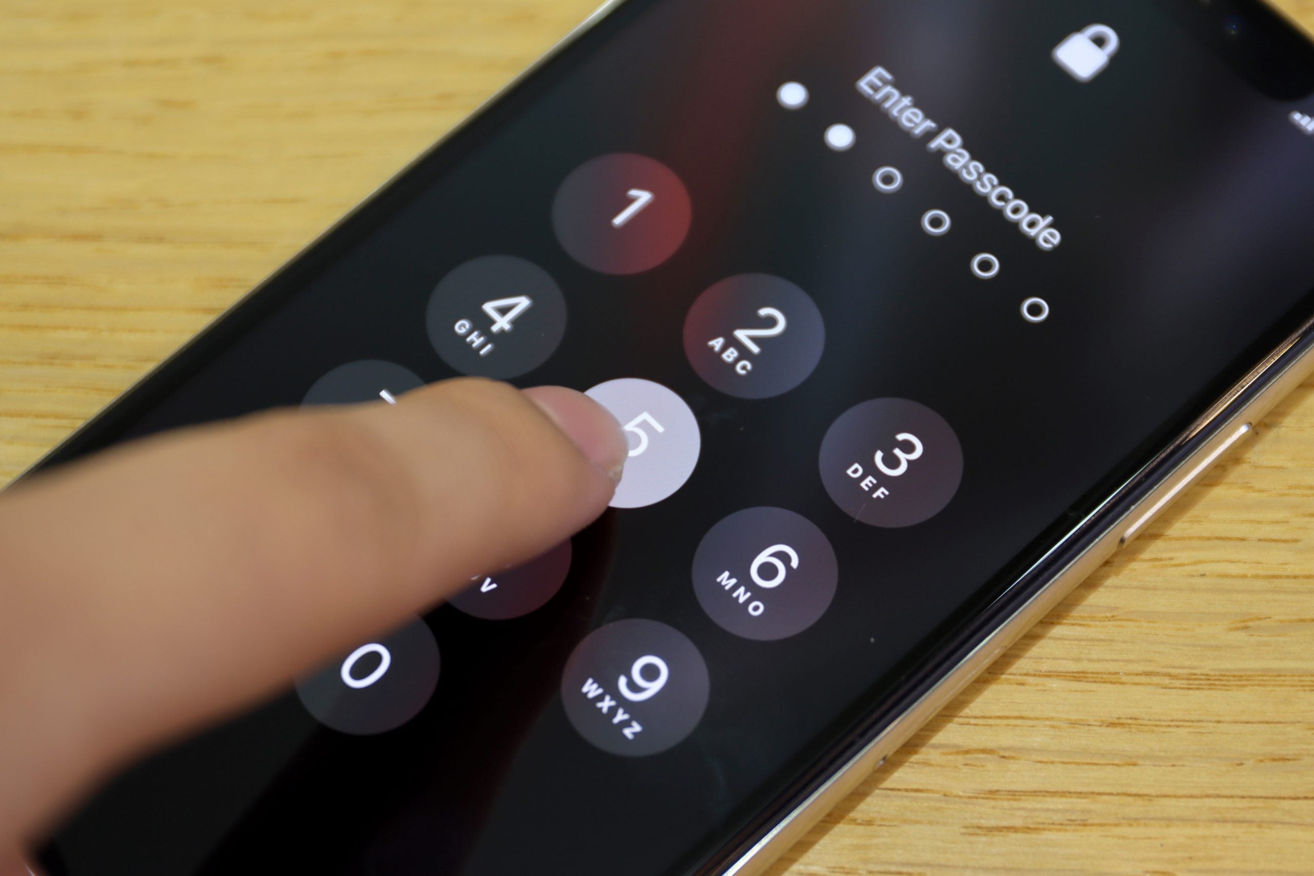 Guide: How To unlock iPhone or Samsung if You Forgot Your PIN?
